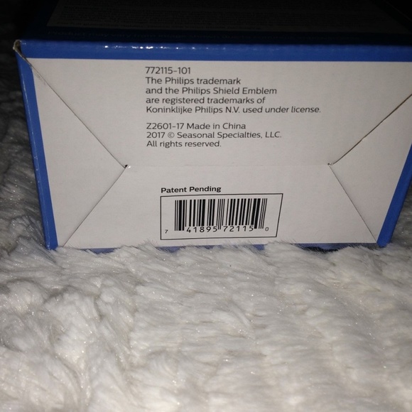 LED Projector Happy Holidays Christmas Light - Picture 4 of 5